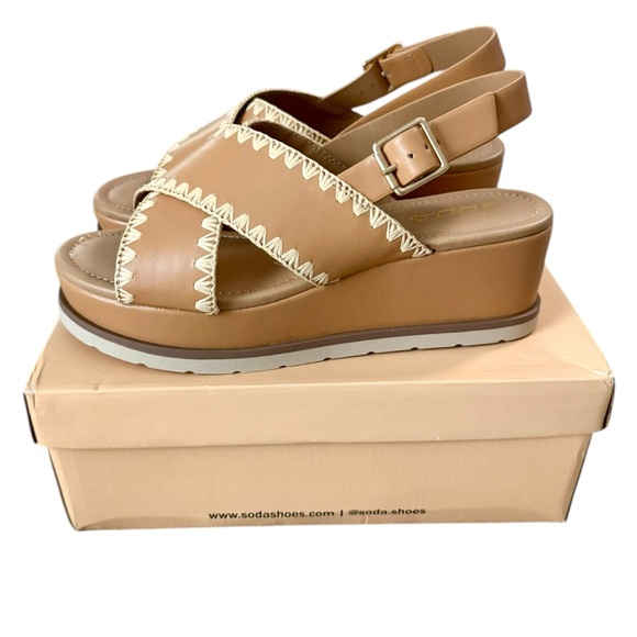 Soda Once Platform Sandals [NEW] - Picture 5 of 6